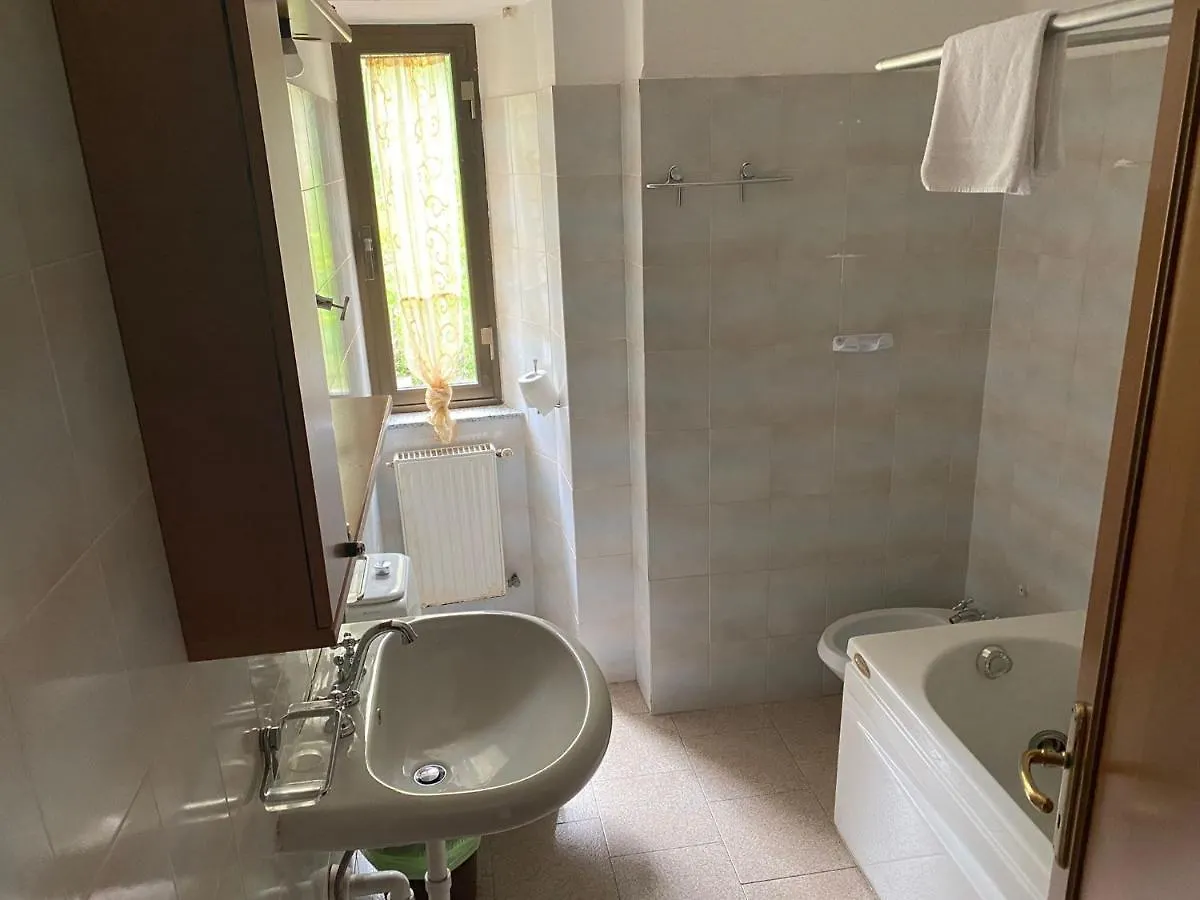 Apartment Overnatting Appartamento Con Cucina Marzio